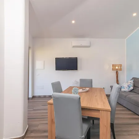 Mavi Primo Piano Casa de Férias Palau