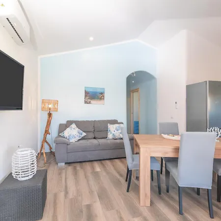 Mavi Primo Piano Casa de Férias