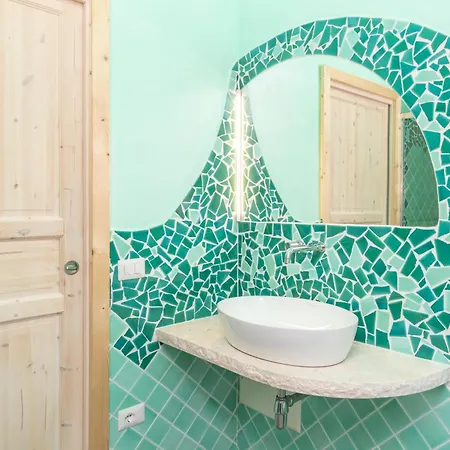 Mavi Primo Piano Palau